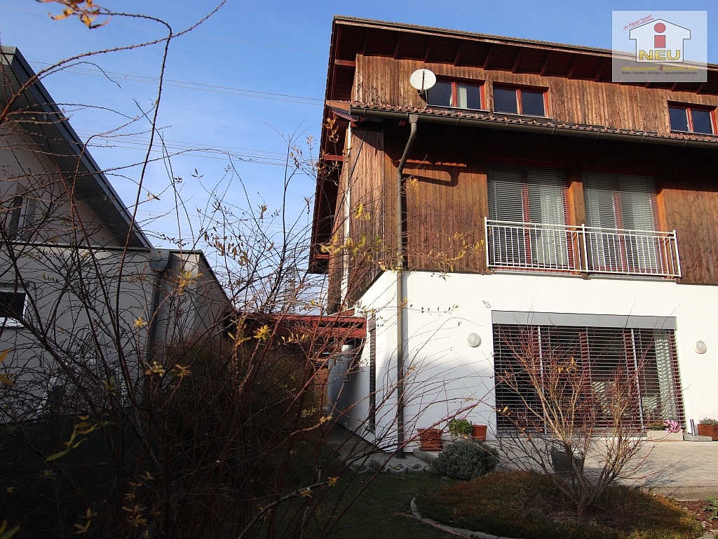 Sattnitz Carport Doppelhaushälfte - Junges 130m² Einfamilienwohnhaus in Klagenfurt