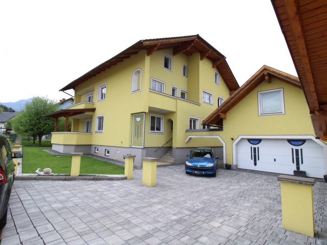 Schönes 2-3 Familienhaus in Eberndorf