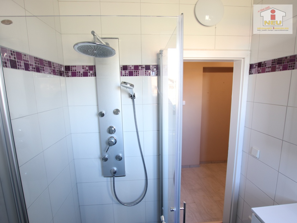 Wohnzimmer Warmwasser Klagenfurt - 150m² Einfamilienwohnhaus mit 1.049m² Grund in Moosburg Nähe Volksschule