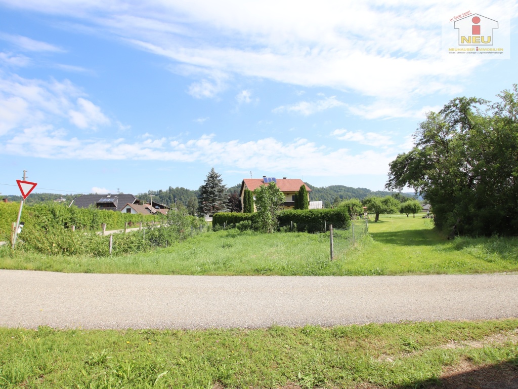 Bauernhaus große Garage - Altes Bauernhaus mit 9.782m² Grund und traumhafter Aussicht - Klagenfurt Land