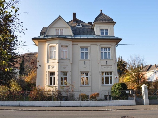 Herrliche Villa mit 300m² am Kreuzbergl mit 1.107m² Grundstück in Superlage