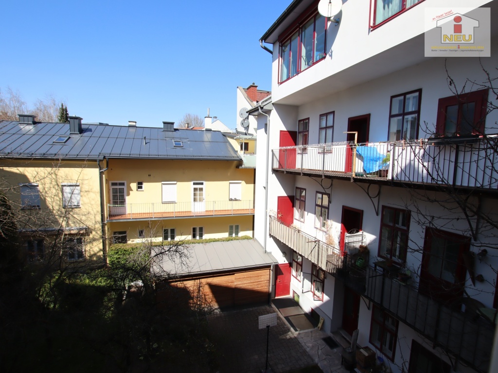  - Schöne, sanierte und sonnendurchflutete 3 Zi Wohnung mit Balkon in Klagenfurt