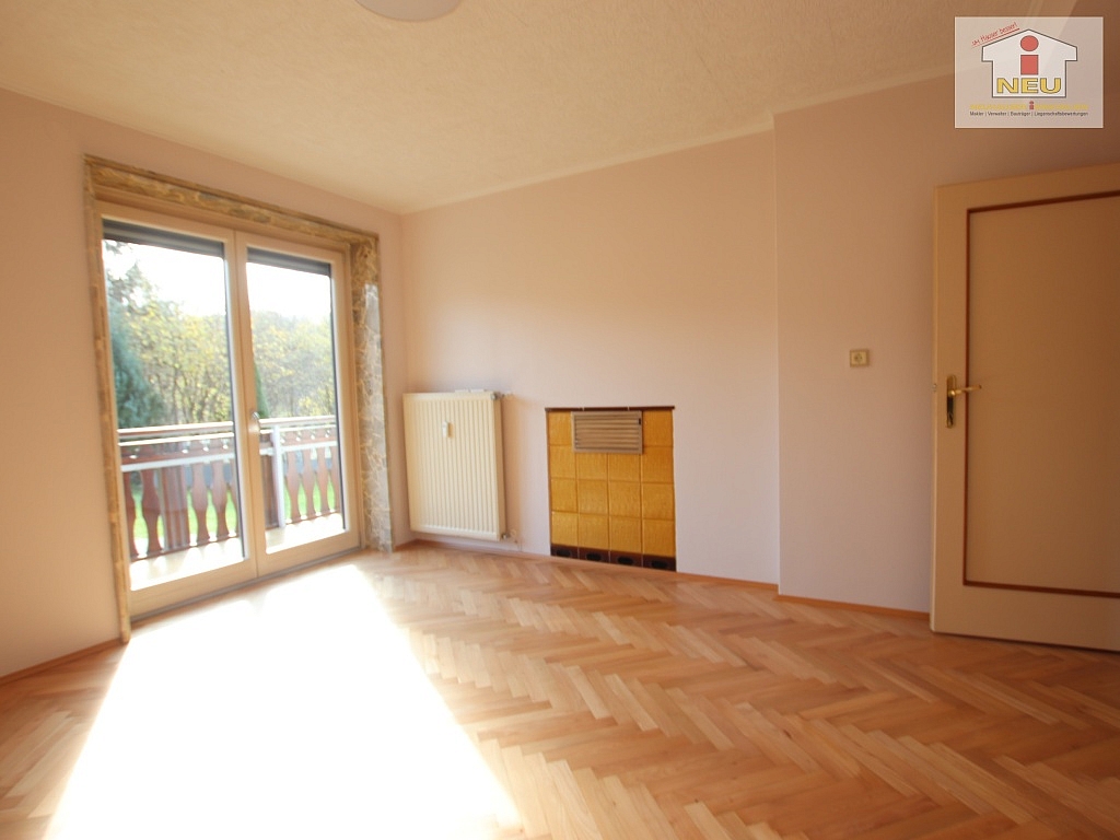 sonnendurchflutete Nutzwertgutachten Kunststofffenster - Schöne sanierte 4 Zi Wohnung 100m² mit 570m² Garten und 1 Werkstatt - Rotschitzen