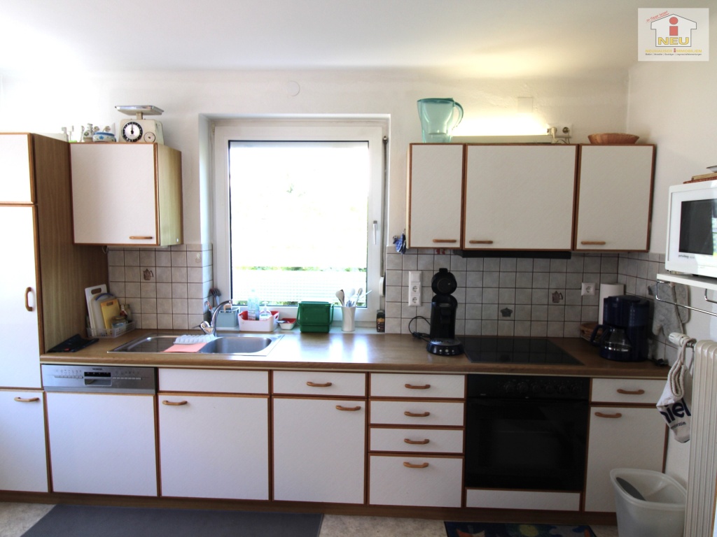 teilsaniertes Hervorragende Laminatböden - Teilsaniertes 88m² Wohnhaus in Waidmannsdorf - Top Lage