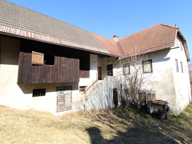 Viktring, altes Bauernhaus in bester zentraler Lage