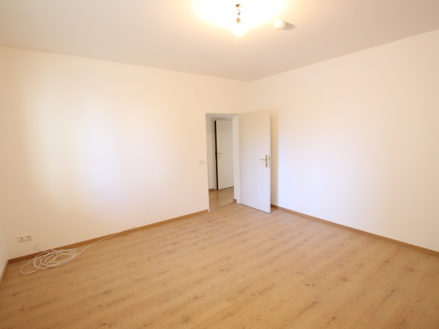 3 Zi Wohnung in Waidmannsdorf mit Loggia in der Mozartstraße - Super Raumaufteilung