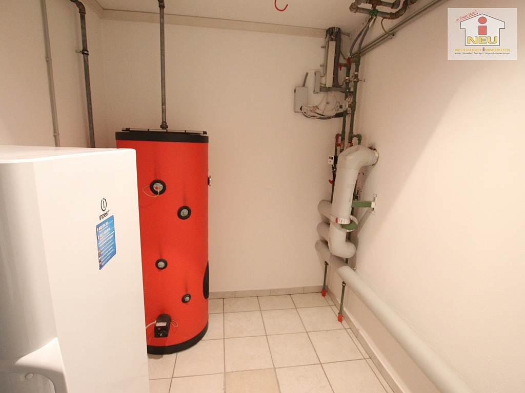 Monate bitten Büro - Schönes und junges 130m² Eckreihenhaus in Annabichl mit Tiefgarage