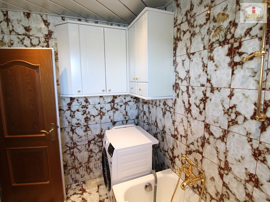 Familienhaus Einzelgarage Wintergarten - Tolles 1-2 Familienhaus bei Grafenstein/Heidach 6 Min von Klagenfurt