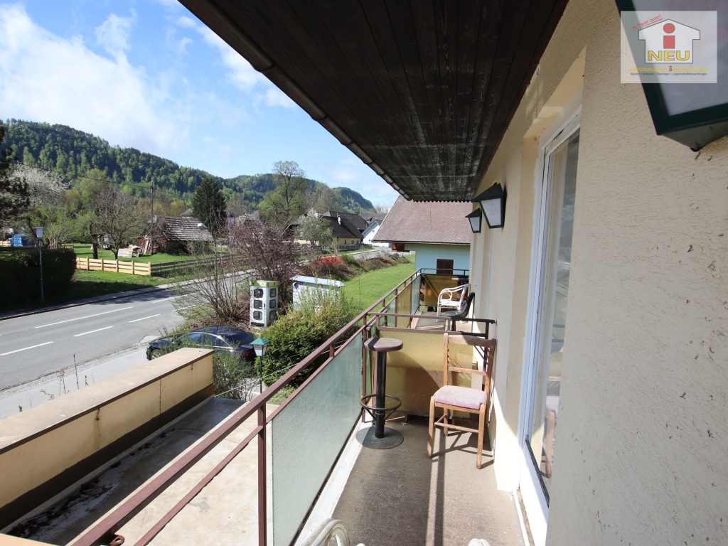 Haus alte  - Wohn- und Geschäftshaus in Keutschach-Höflein mit 1.892m² Grundstück und 3 Garagen Nähe Rauschelesee