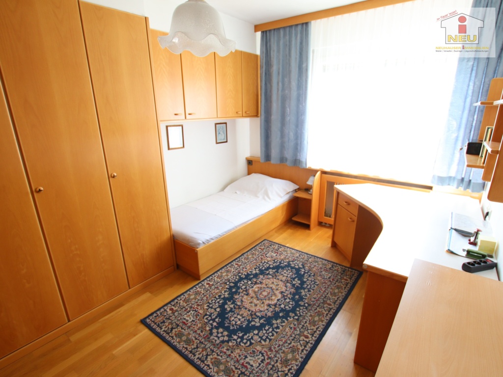 Kellerabteil Außenrollos Wörthersee - 3 Zi Wohnung in Waidmannsdorf in der Lodengasse - Penthouse in Super Aussichtslage