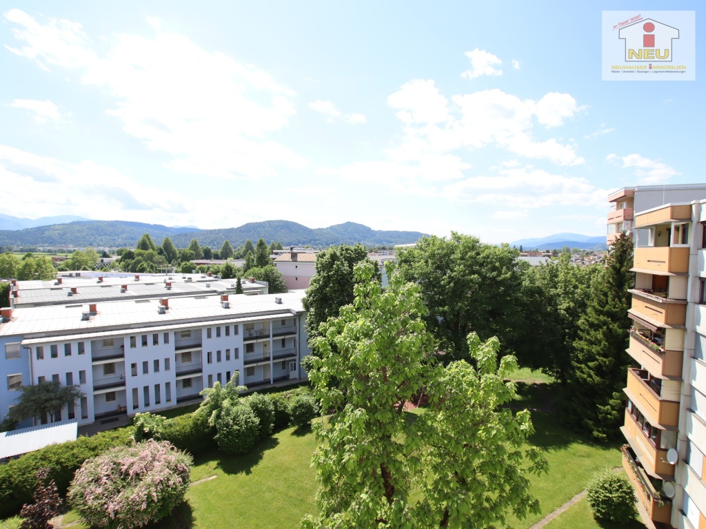 Details Anfrage ruhige - 3 Zi Wohnung in Waidmannsdorf in der Lodengasse - Penthouse in Super Aussichtslage