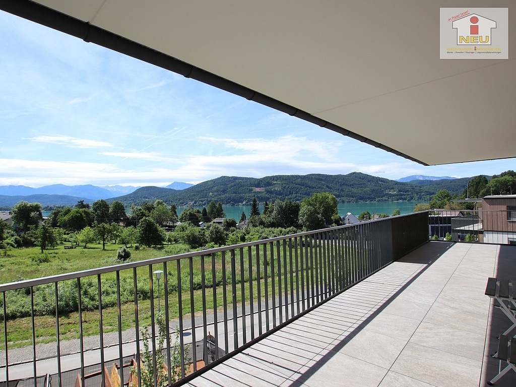 Terrasse inkl Tiefgaragenplatz - Traumhafte, exclusive 3 - Zi Penthousewohnung
mit Seeblick - Erstbezug  
 